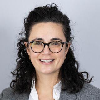 Jess Cooperstone Headshot