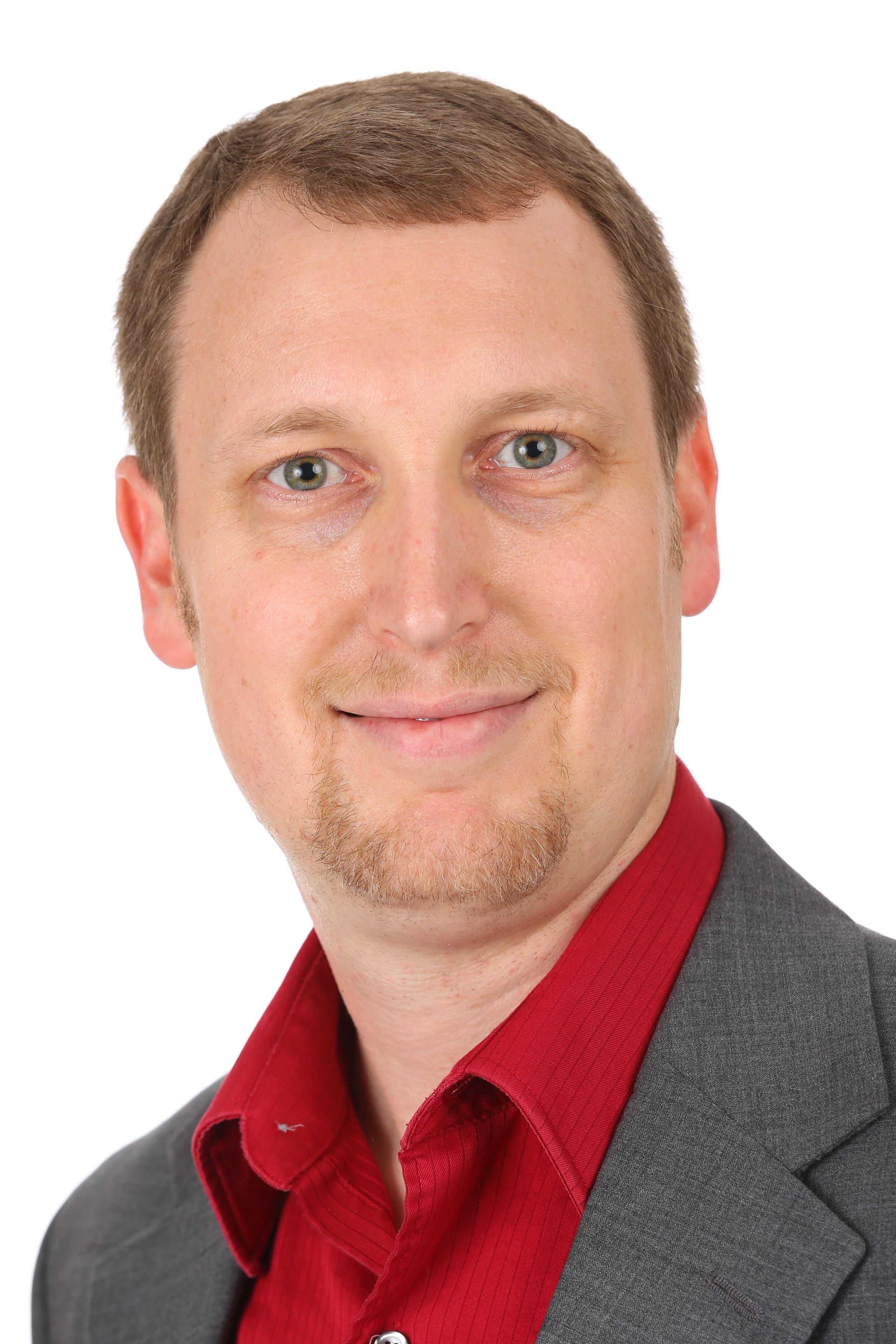 Chris Taylor Headshot